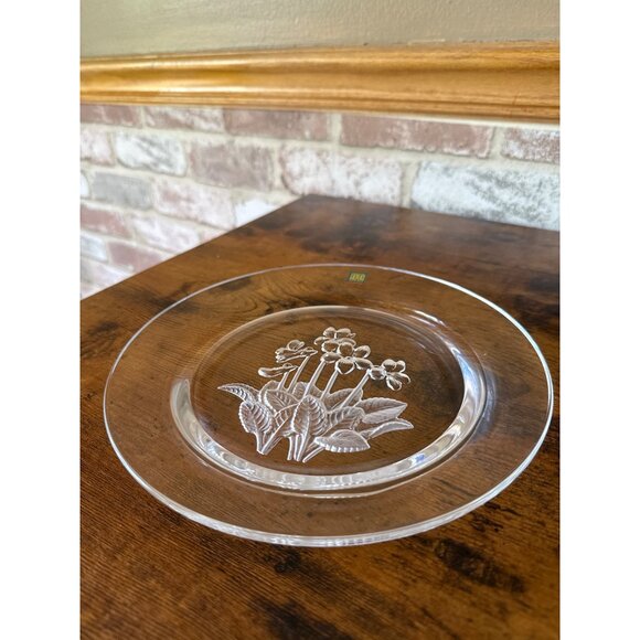 Hoya Japan Crystal Plate With Floral Etching Transparent Glass Decorative Dish - Picture 2 of 13